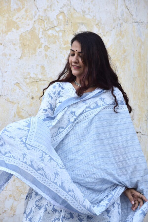 Aashika - Image 4