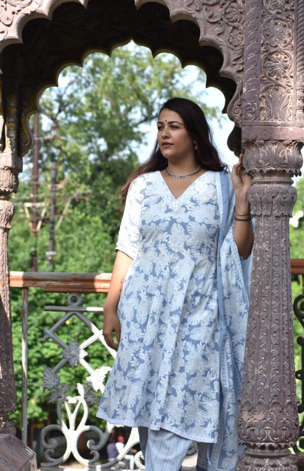 Aashika - Image 2